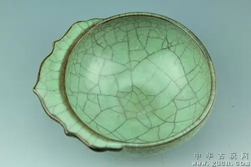 宋崇宁三年汴京官窑张家窑造帽耳洗