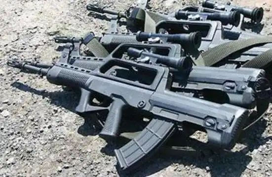 新型步枪有多厉害19式与95式一起对比就能看到区别