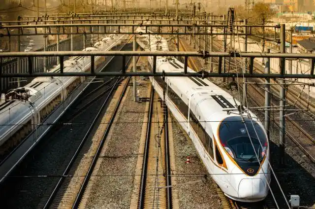 所有人16节长编组复兴号横空出世