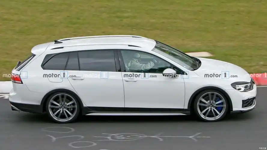 r36后继有人,2021款高尔夫r旅行版