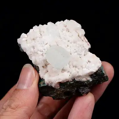 天然鱼眼石原矿水晶奇石观赏石摆件矿物晶体标本地质科普石头