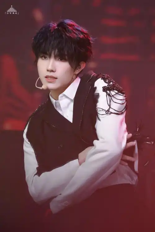 苏新皓超话90#今日星拍放送#纯欲值…拉满!