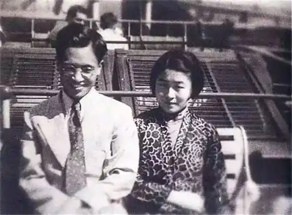 胡兰成&张爱玲12也未想过要娶别的女人"从未后悔娶她我娶了她几十年