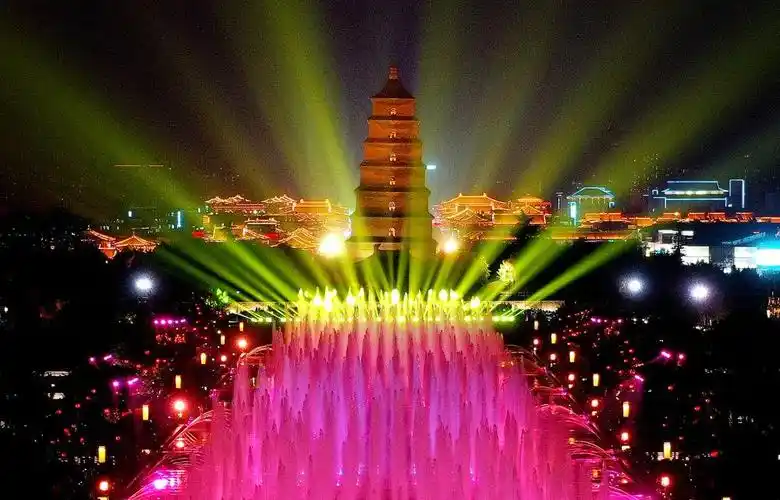 陕西西安大雁塔北广场音乐喷泉是西安旅游首选打卡地_爱陕西-发现陕西