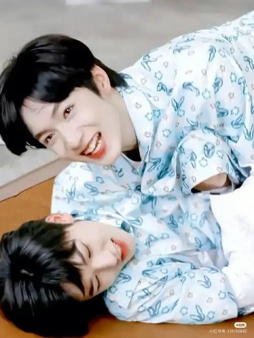 文轩cp  给我原地结婚!