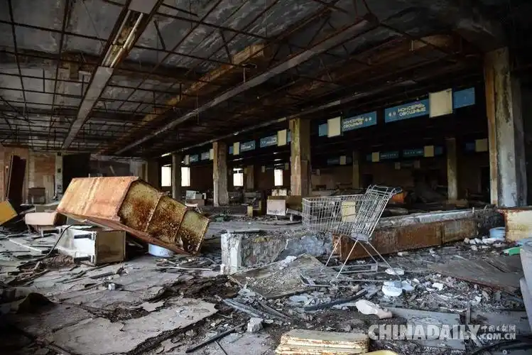 切尔诺贝利核事故30周年鬼城恐怖景象触目惊心组图