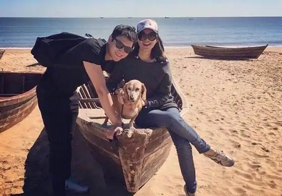 张梓琳的低调幸福:相识相恋与圈外老公聂磊的生活点滴