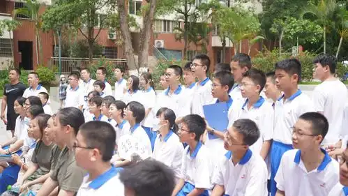 广大附中不仅有国防力量科技力量也是杠杠的