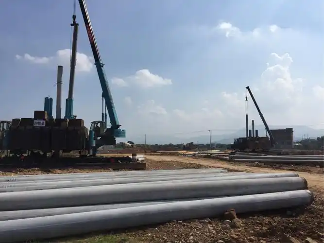 2.高新职业技术学校1#  5#  6#   综合楼 教学楼 打桩