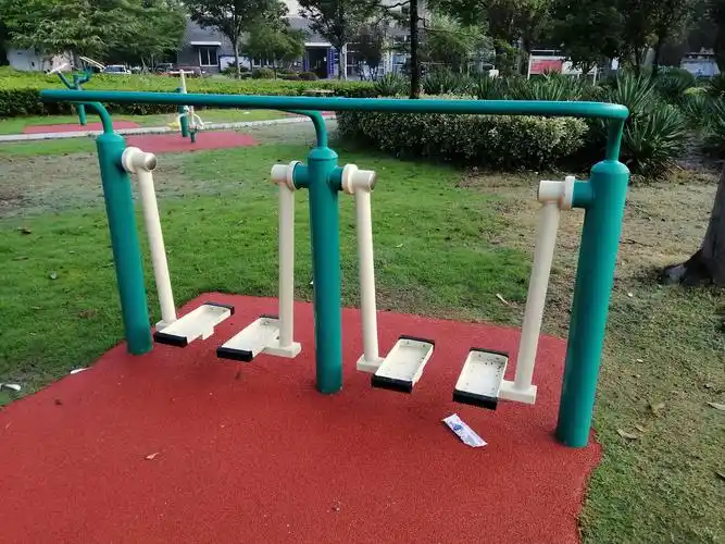 巷佳小区健身点