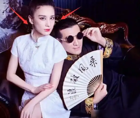 通过乘风破浪的姐姐,才对她有了更深的了解,之前很多人对黄圣依误会了