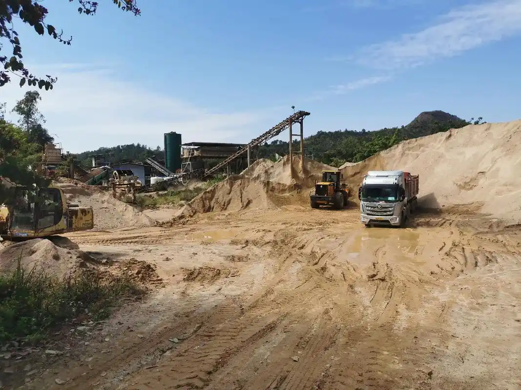 生产机制沙,13502222205#混泥土制品 #土方工程运 - 抖音