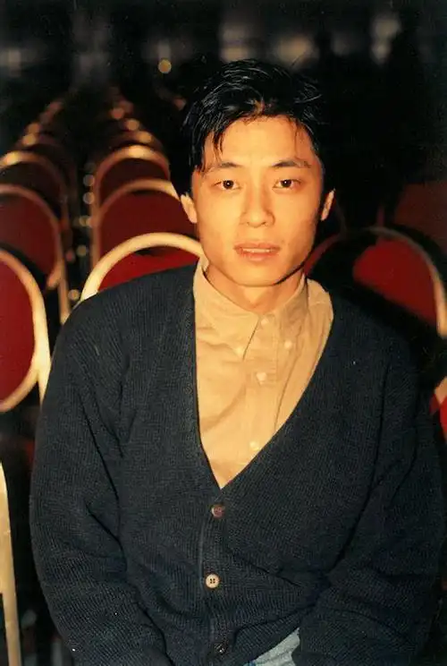 王杰坦言:如果没有"四大天王",香港乐坛不会这么早陨落 图1