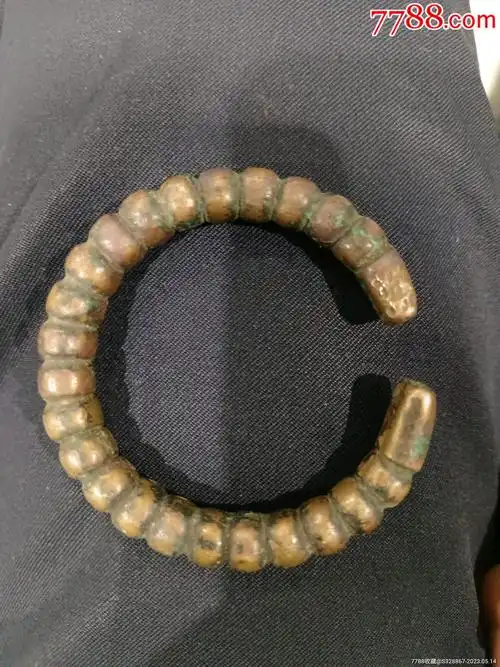云南大理国连珠青铜手镯一支_价格280元_第1张
