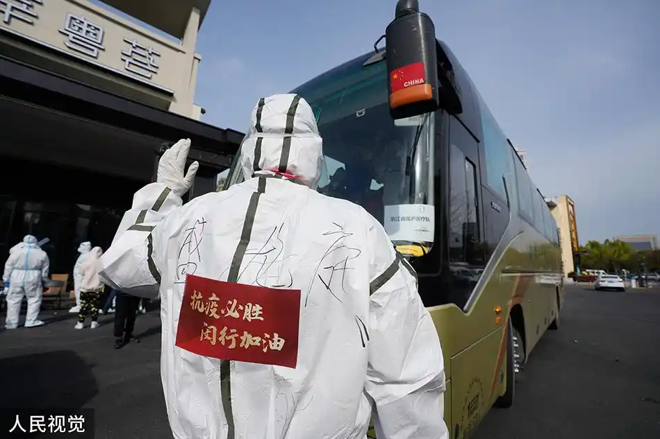 一周图片守沪人奔跑的逆行者