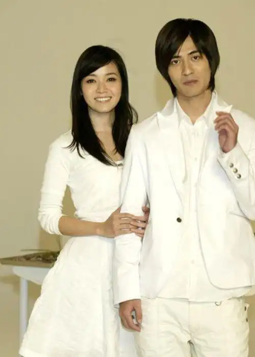 女生前几天总问我什么时候结婚,叫她帮我介绍个又说我要求高