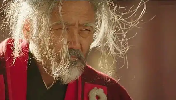 励志!36年司马懿式的隐忍,"智障人士"告诉你逆转人生的秘诀