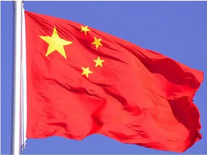 猎猎国旗红,最美太极城