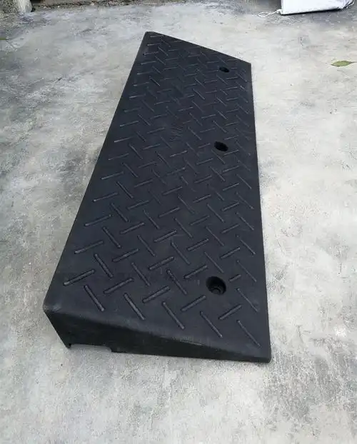 斜坡垫橡胶路沿坡三角垫家用门槛橡塑坡道马路牙子汽车上坡台阶垫长