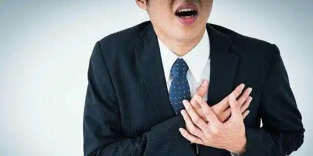 左胸经常莫名疼痛你有可能是得了这4种疾病