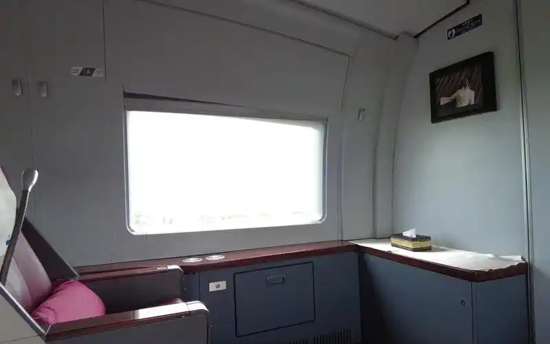 坐得更前看得更远:crh380bl全车第一排视角