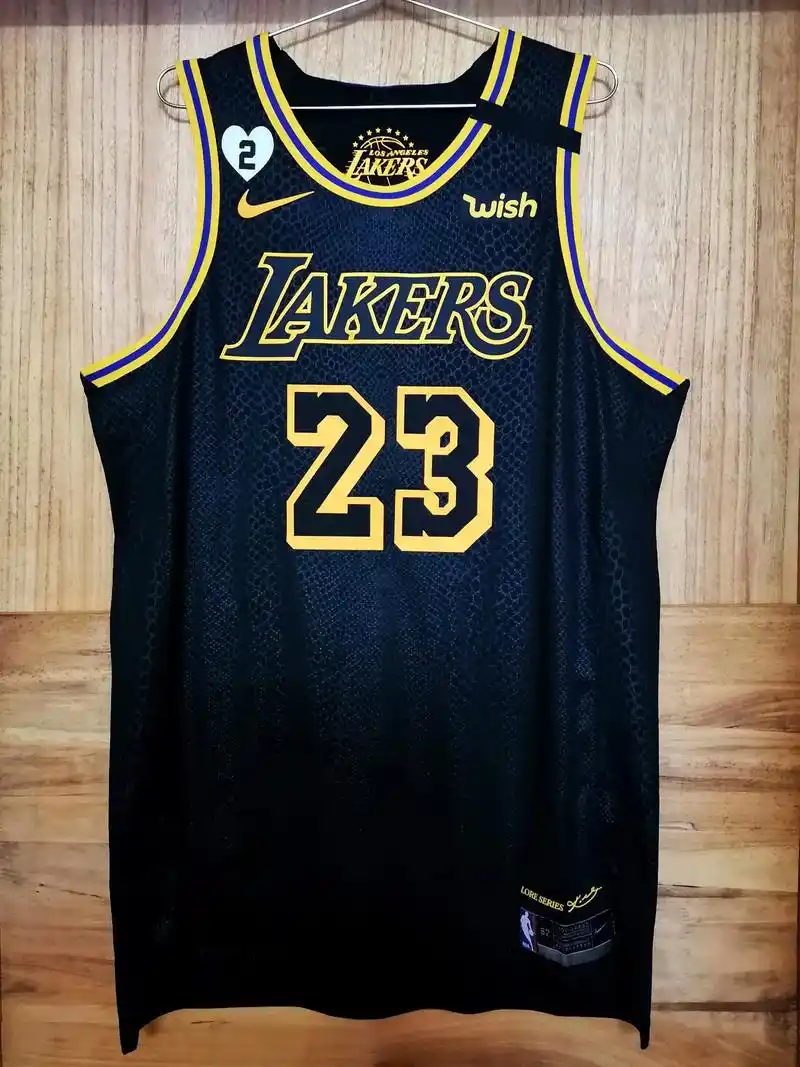 詹姆斯湖人主场23号球衣白 nk swingman 湖人23号 勒布朗詹姆斯主场