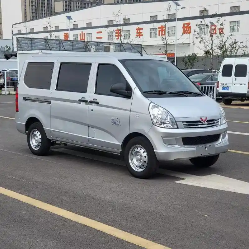 车辆品牌:五菱荣光s 面包车 登记日期 - 抖音