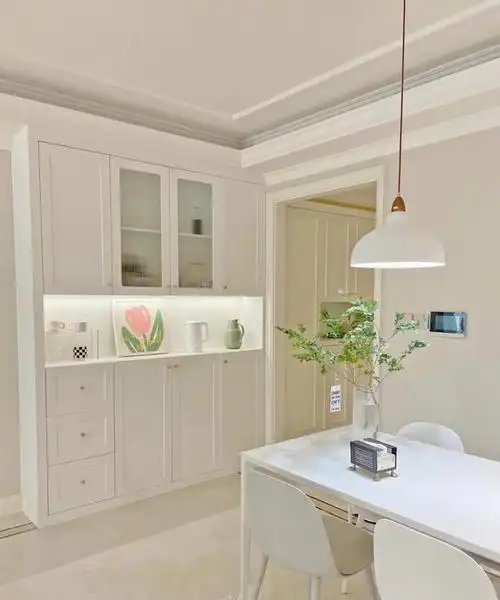 本案是今年特别流行的法式奶油装修风格,86㎡小户型,全屋融入马卡龙