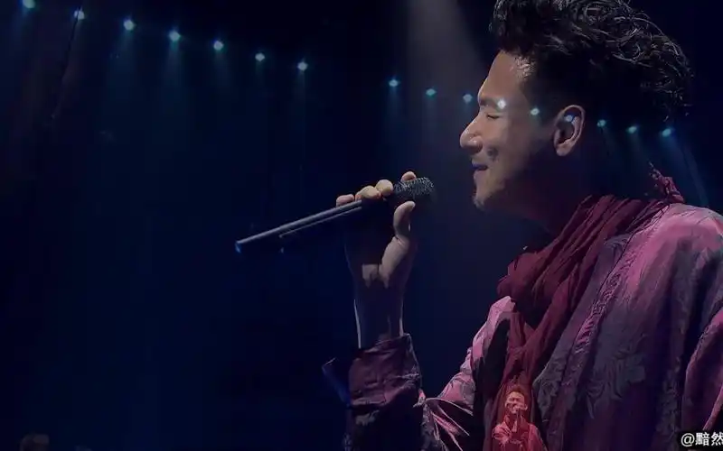 歌神张学友《往事不要再提》完整现场版!