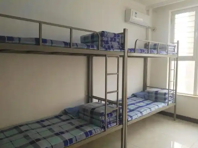 石家庄白求恩医学院新校区八人普通宿舍