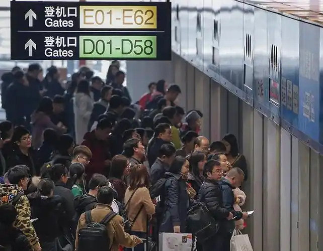 首都机场迎来春运高峰