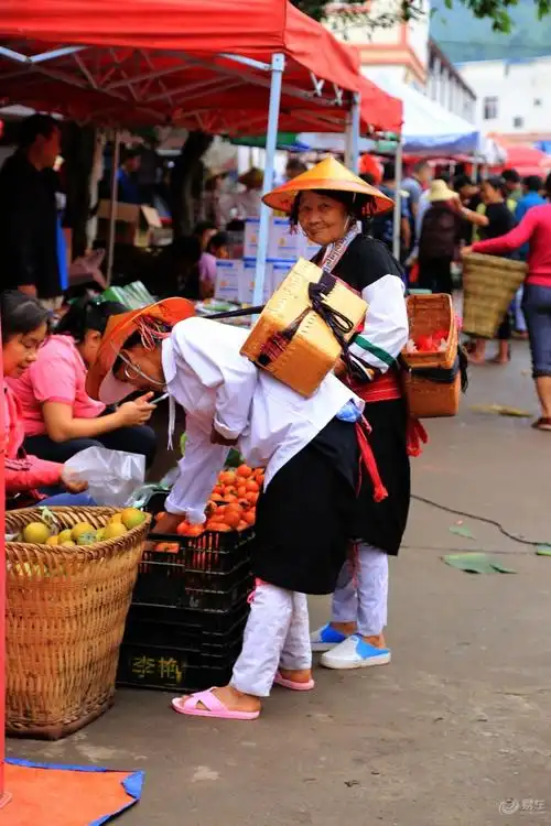 【摄影小品】热闹的农贸市场
