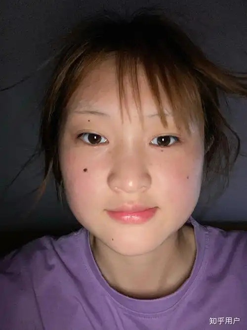 平常自拍还好一照证件照丑爆? - 知乎