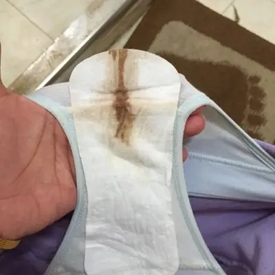 我也是宫口开一指,下午流了点咖啡色的分泌物带血腥味,不过颜色