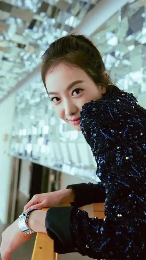 宋茜工作室发文辟谣与欧豪隐婚(36岁女星宋茜隐婚风波消息)