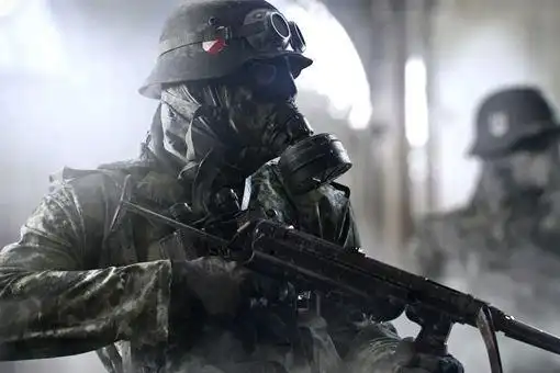 二战德国士兵背的铁罐子是什么用的