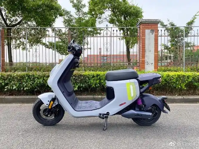 170km超长续航的新国标电动车来了小牛电动mqil顶配版深度骑行体验