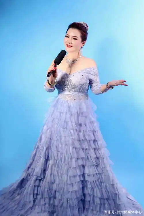 甘肃新媒体中心主持人李文娟