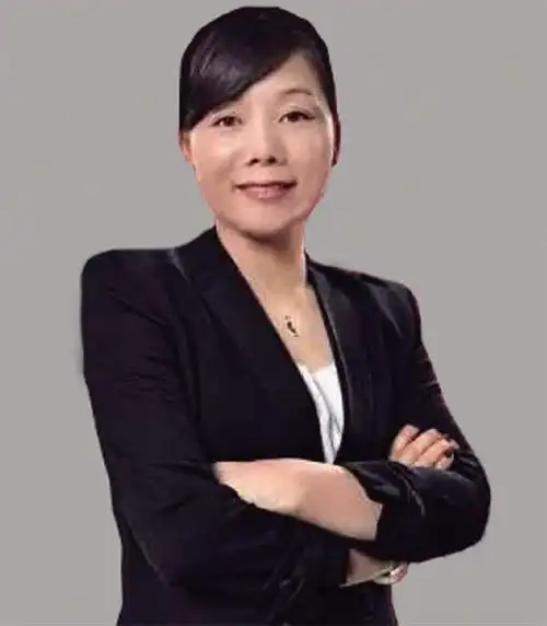 海底捞上市,创始人张勇夫妇从2017年的50亿财富,到如今身价600亿,一跃