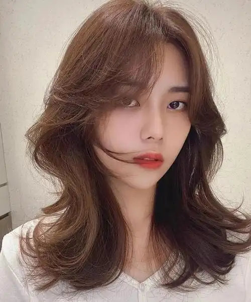 2021年最流行卷发来了,试试这几款,百搭气质又显脸小