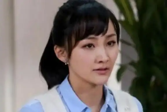 离婚12年,再看于震方柏霓的各自生活已经相差太大