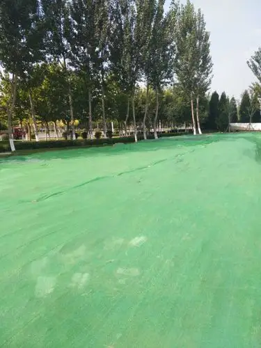 末施工区域苫盖