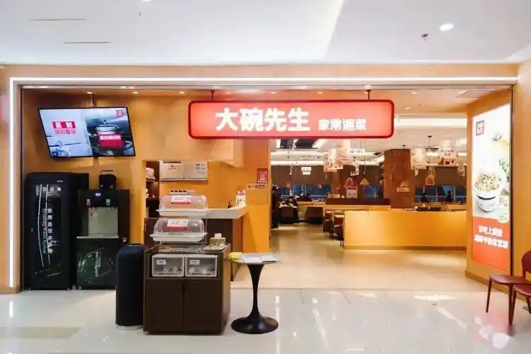 万young礼遇百万补贴!_活动_长沙_广场