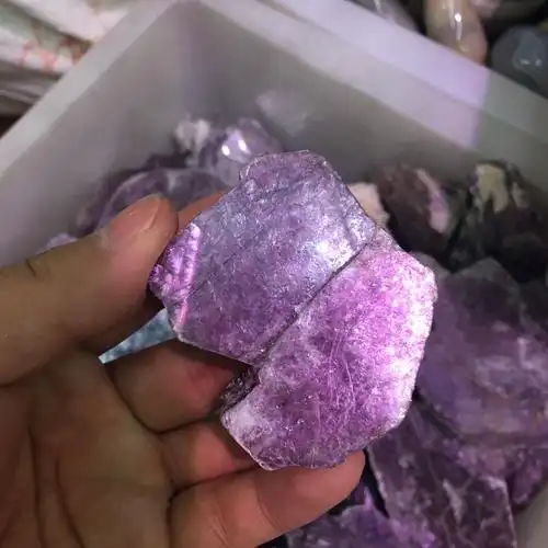批发紫色云母石英晶体原石高抛光紫色云母晶体石标本 - buy high