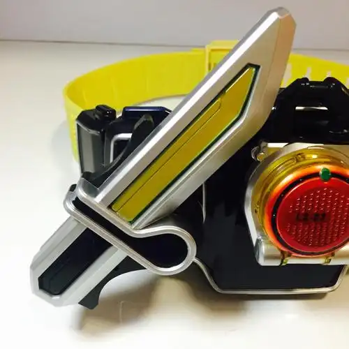 万代bandai假面超人蒙面骑士铠武dx变身器腰带配3声光水果锁种血橙