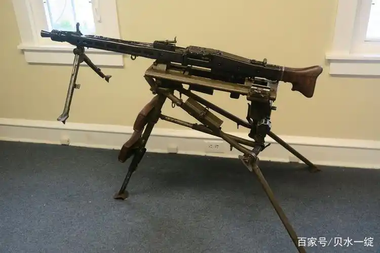 4款二战性能优越的武器,其中3把都是德国的