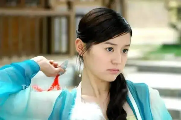 《小鱼儿与花无缺》视频圈子-《小鱼儿与花无缺》演员及剧情热门动态