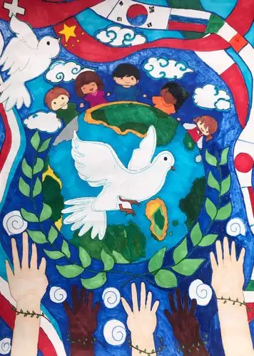 双桥学校参加"2018年世界和平海报"作品校内评选结果.主题:上善若水