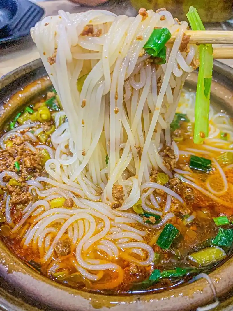 海口zui好吃的砂锅米线