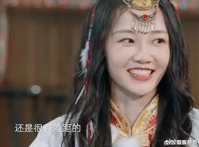 苗苗:"我小时候喜欢漫画里那种高高帅帅,大双眼皮,像流川枫那种的.